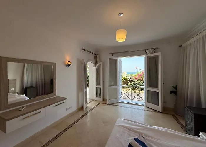 Hillside 4br Villa, El Gouna Getaway