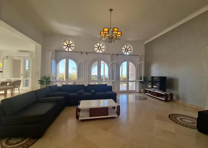 Apartment Hillside 4br Villa, El Gouna Getaway Hurghada